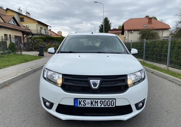 Dacia Sandero cena 29900 przebieg: 58000, rok produkcji 2016 z Rzeszów małe 106